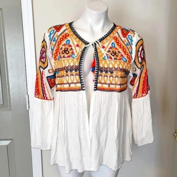 Feathers by Tolani Boho Embroidered Open Style Cropped Southwestern Kimono(L) - Picture 1 of 12